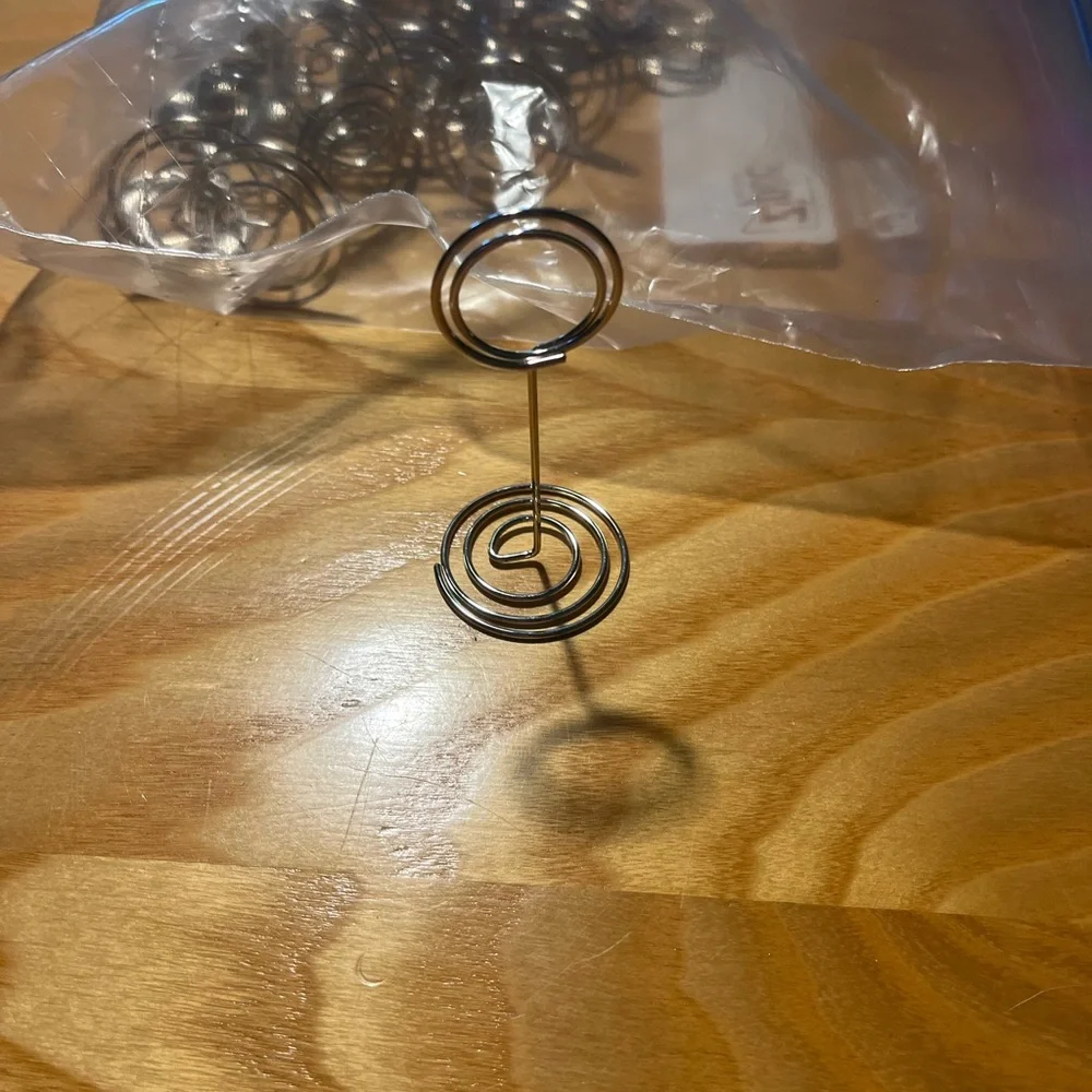 Silver Spiral Photo Holder (24)